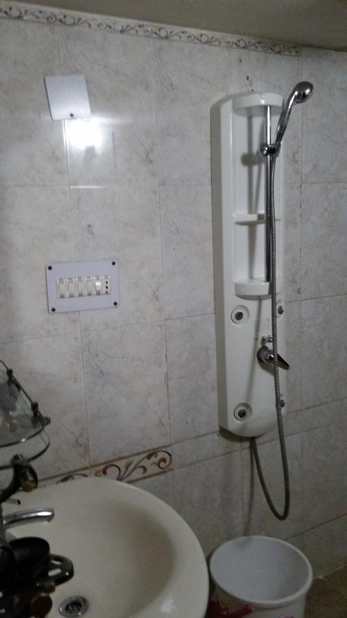Hotel Gulmarg Inn Bagian luar foto