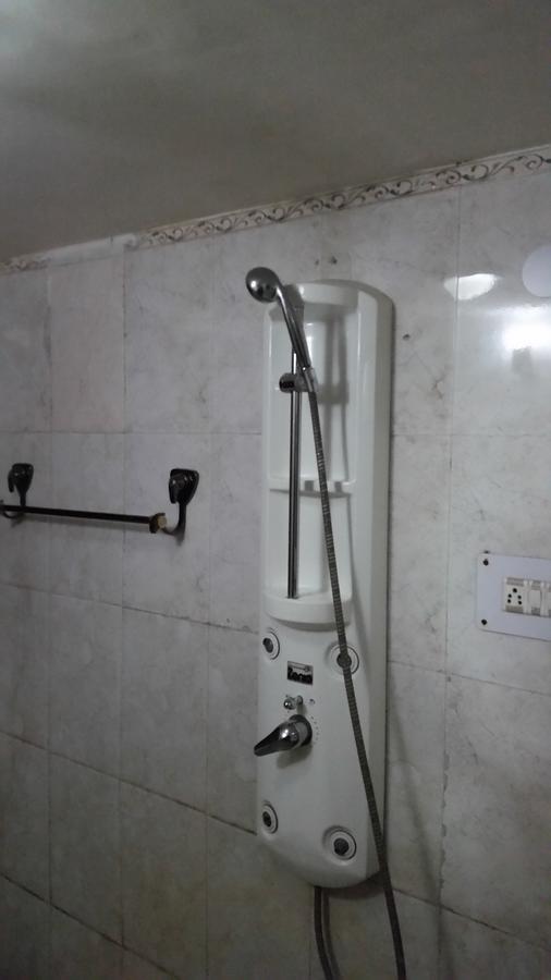 Hotel Gulmarg Inn Bagian luar foto
